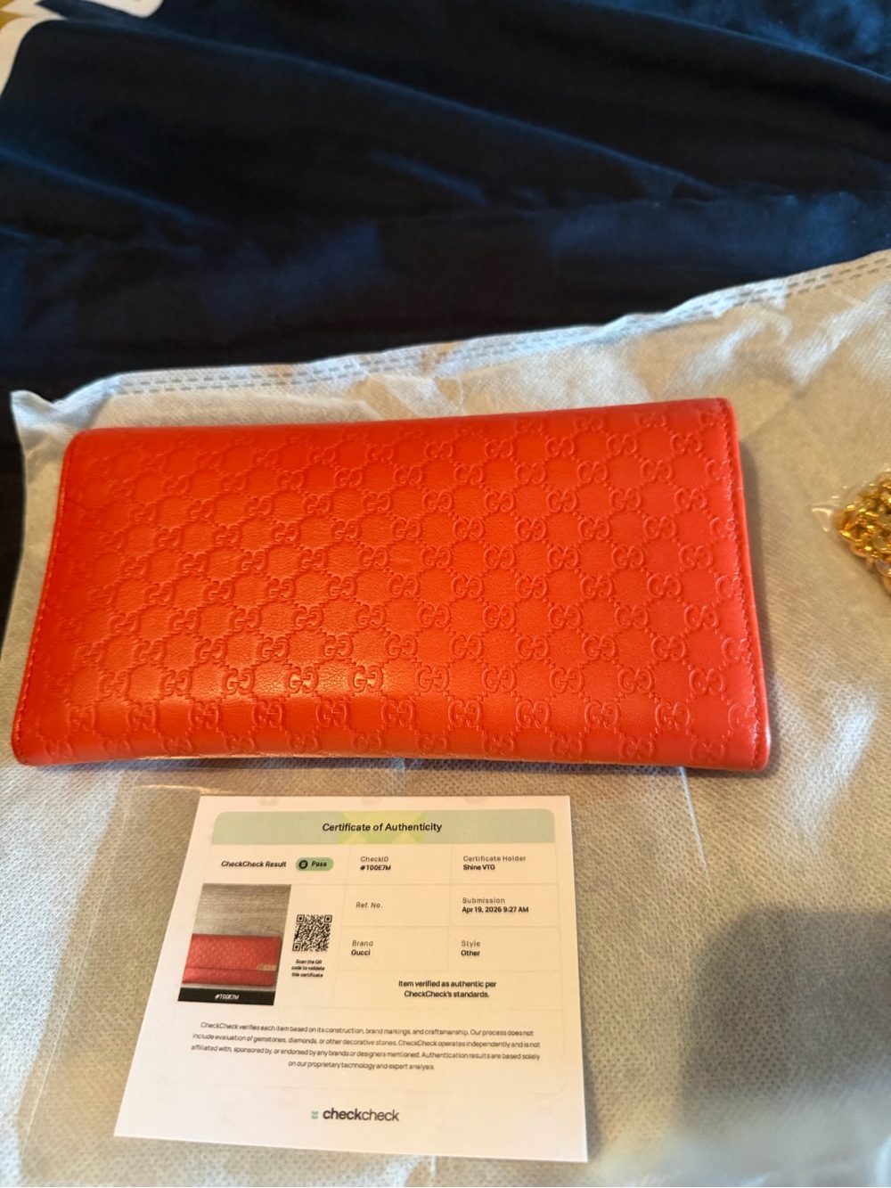 Gucci Red Leather Embossed Flap Clutch with Gold Chain - Picture 3 of 5